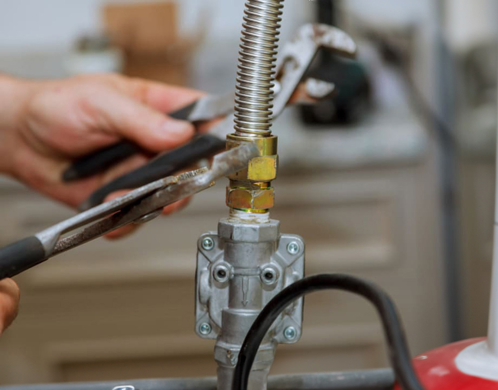 Fixing Gas Fitting Issues